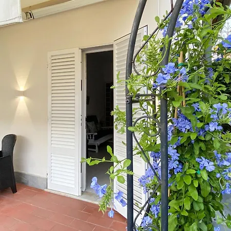 Casa Liliana Ac, Wifi, Dei Marmi * Форте-деи-Марми