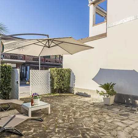 Casa Liliana Ac, Wifi, Dei Marmi فورتي دي مارمي