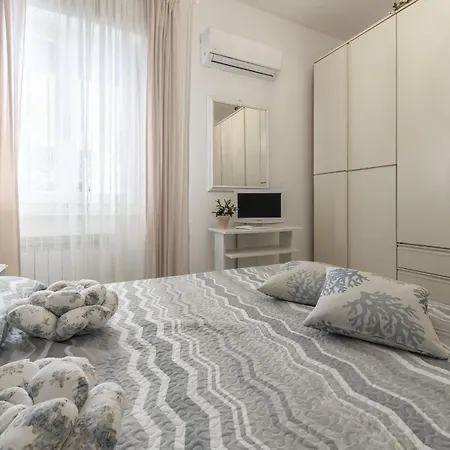 Casa Liliana Ac, Wifi, Dei Marmi